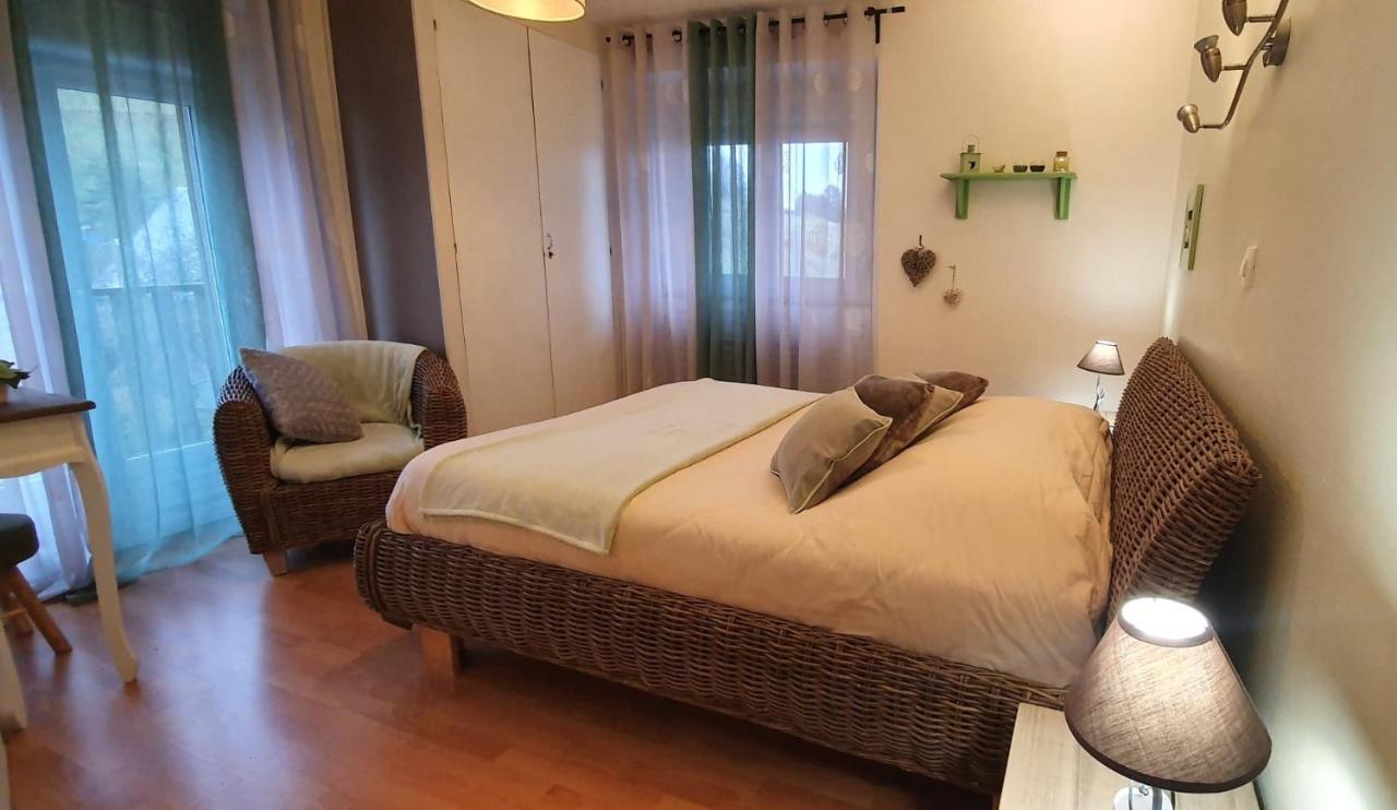 Chambre D'Hotes Le Saut De La Truite ออเบย์ ภายนอก รูปภาพ